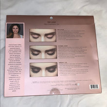 Load image into Gallery viewer, Manna Kadar The Luxe 23 Piece Eye Shadow Set