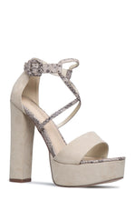Load image into Gallery viewer, Skylar Block Heel Platform Sandal