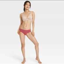 Load image into Gallery viewer, Women's Comfort Hipster Underwear - Auden