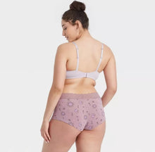 Load image into Gallery viewer, Women's Cotton Boy Shorts with Lace Waistband - Auden