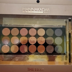 Manna Kadar The Luxe 23 Piece Eye Shadow Set