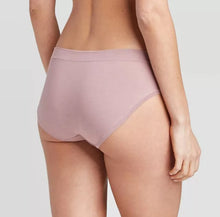 Load image into Gallery viewer, Women&#39;s Comfort Hipster Underwear - Auden
